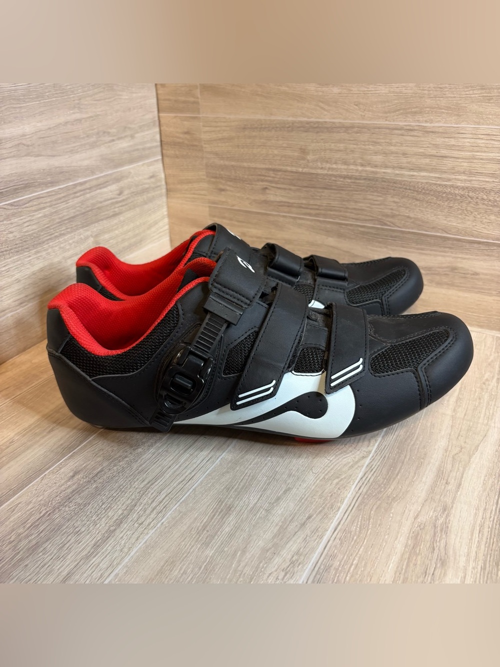Peleton Cycle Shoes with Cleats size 12 men bike 46
